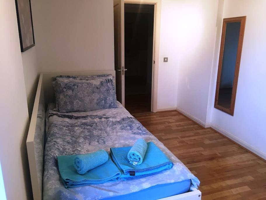 1 Bedroom Flat Near Excel, O2, Canary Wharf - London Ngoại thất bức ảnh