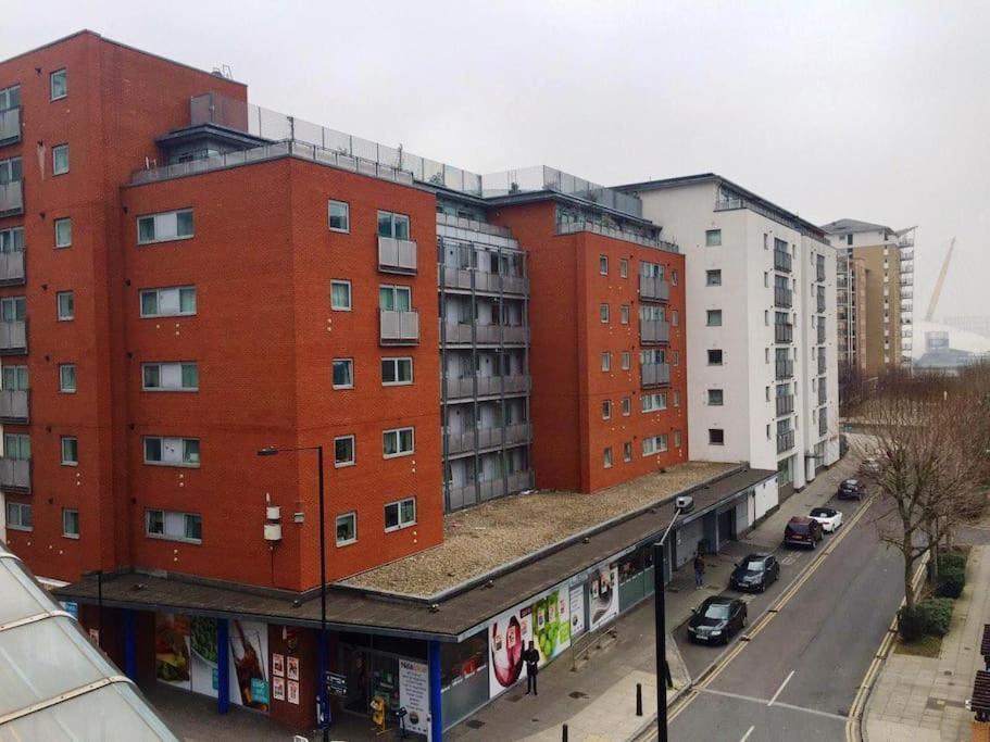 1 Bedroom Flat Near Excel, O2, Canary Wharf - London Ngoại thất bức ảnh